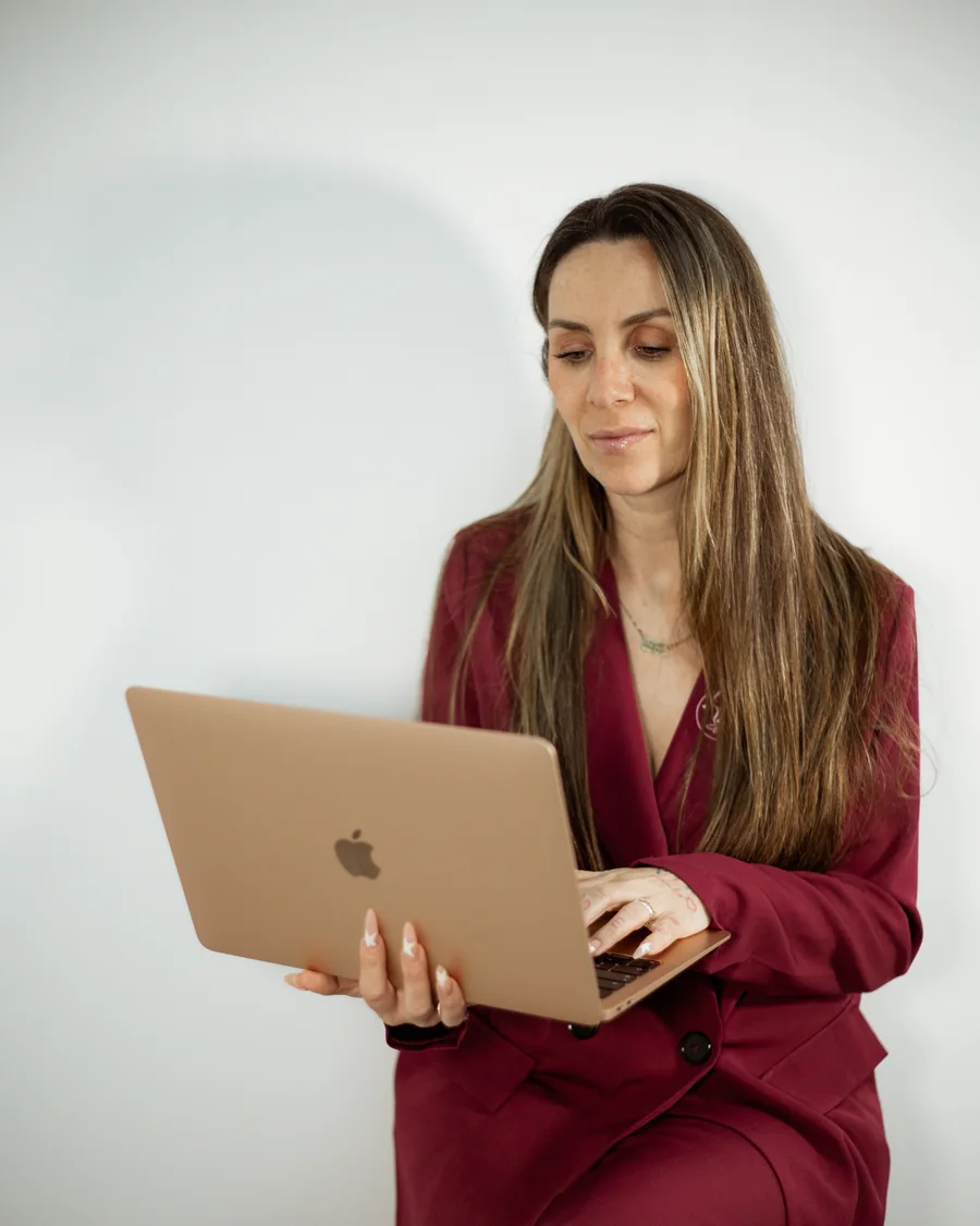 Rosana Palacios durante una llamada online